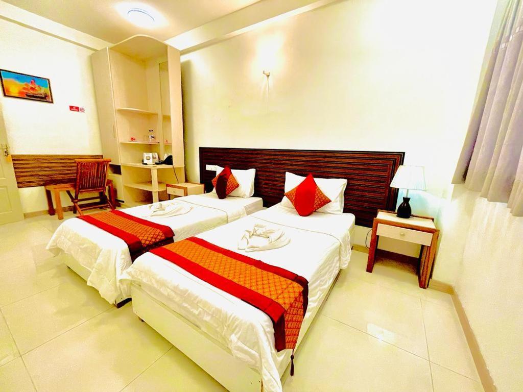 Hs Miracle Grand Hulhumale Exterior foto