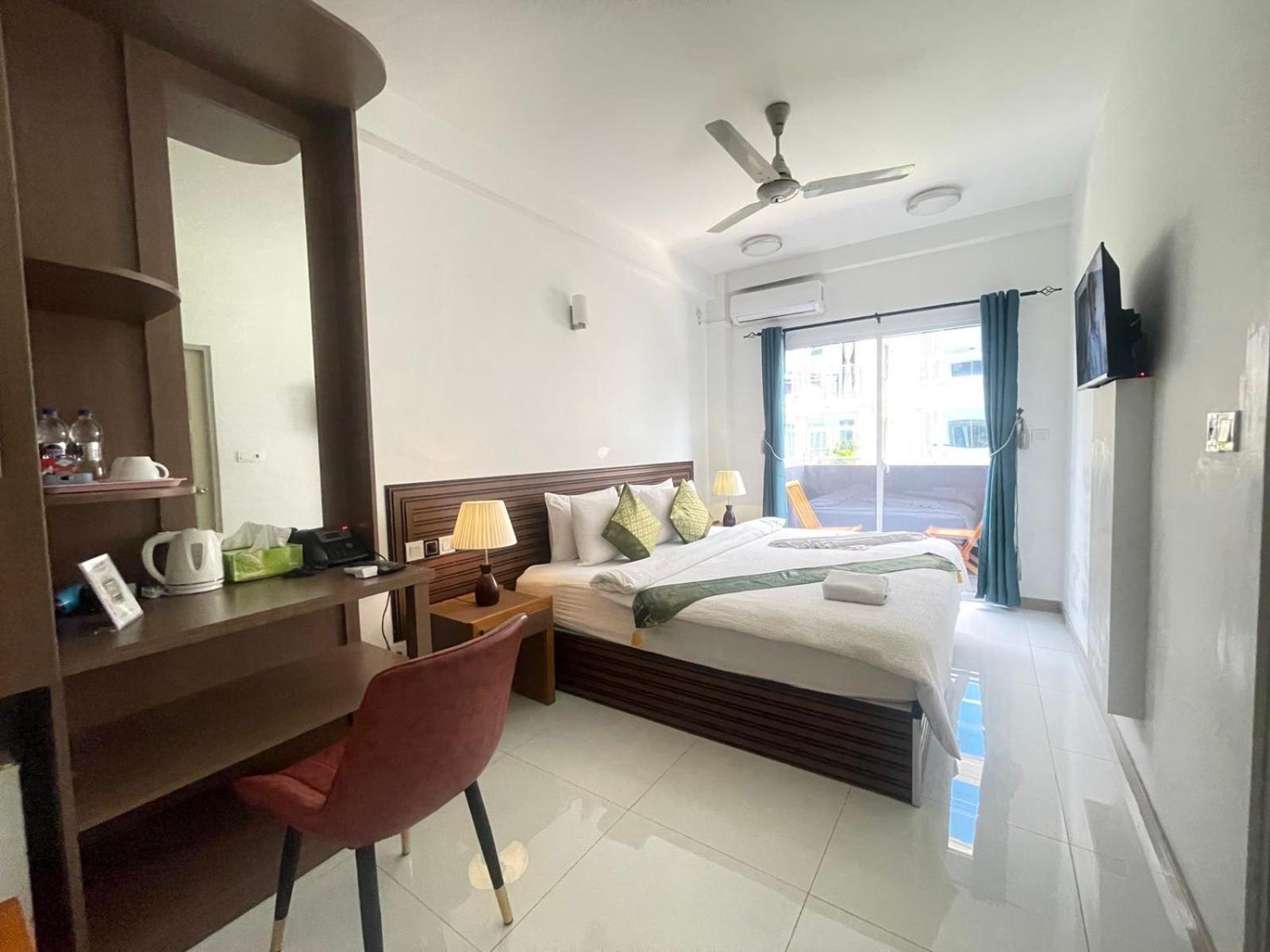Hs Miracle Grand Hulhumale Exterior foto