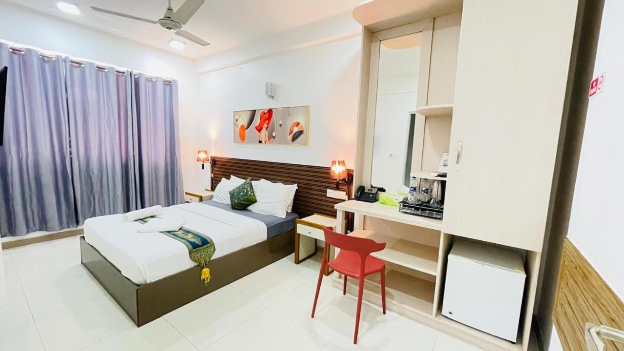 Hs Miracle Grand Hulhumale Exterior foto