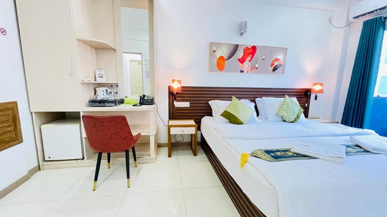 Hs Miracle Grand Hulhumale Exterior foto